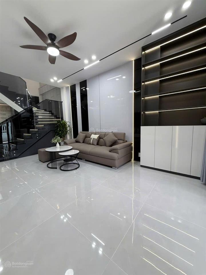 Hiếm! nhà 3 tầng kiệt huỳnh ngọc huệ ô tô đỗ cửa dòng tiền 15tr/tháng