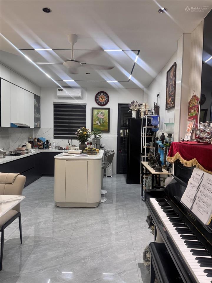 Hàng đẹp tiên sơn 2 3 tầng full nội thất | 5 phòng ngủ | sát downtown 69 tầng
