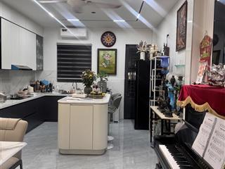 Hàng đẹp tiên sơn 2 3 tầng full nội thất | 5 phòng ngủ | sát downtown 69 tầng