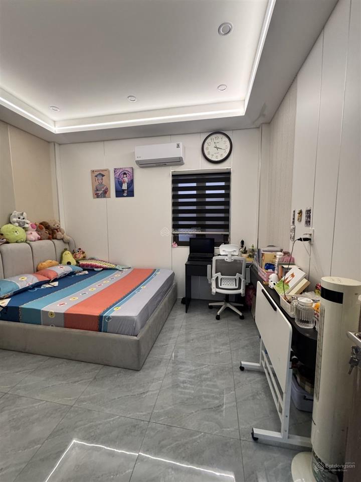 Hàng đẹp tiên sơn 2 3 tầng full nội thất | 5 phòng ngủ | sát downtown 69 tầng