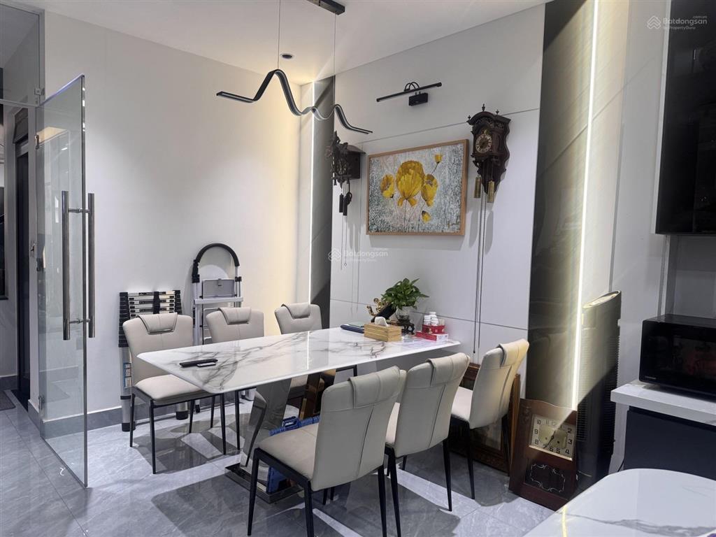 Hàng đẹp tiên sơn 2 3 tầng full nội thất | 5 phòng ngủ | sát downtown 69 tầng