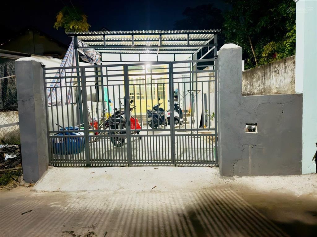 Nhà kiệt ô tô nguyễn nhàn cẩm lệ | 112,5m chỉ 4,75 đồng