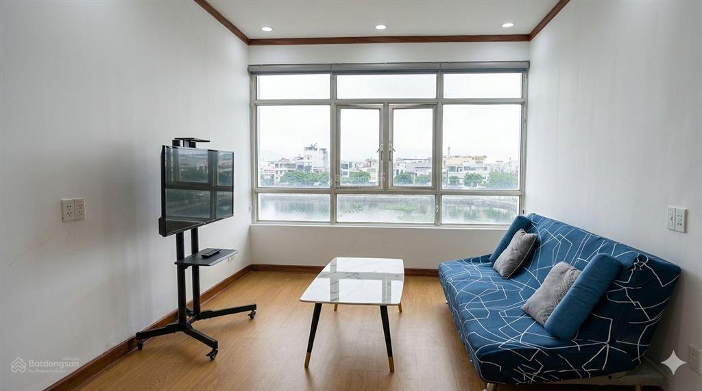 Hàng hiếm tuyệt đối 2pn tầng 4 view hồ tầng công viên & hồ bơi  ko có căn thứ 2.