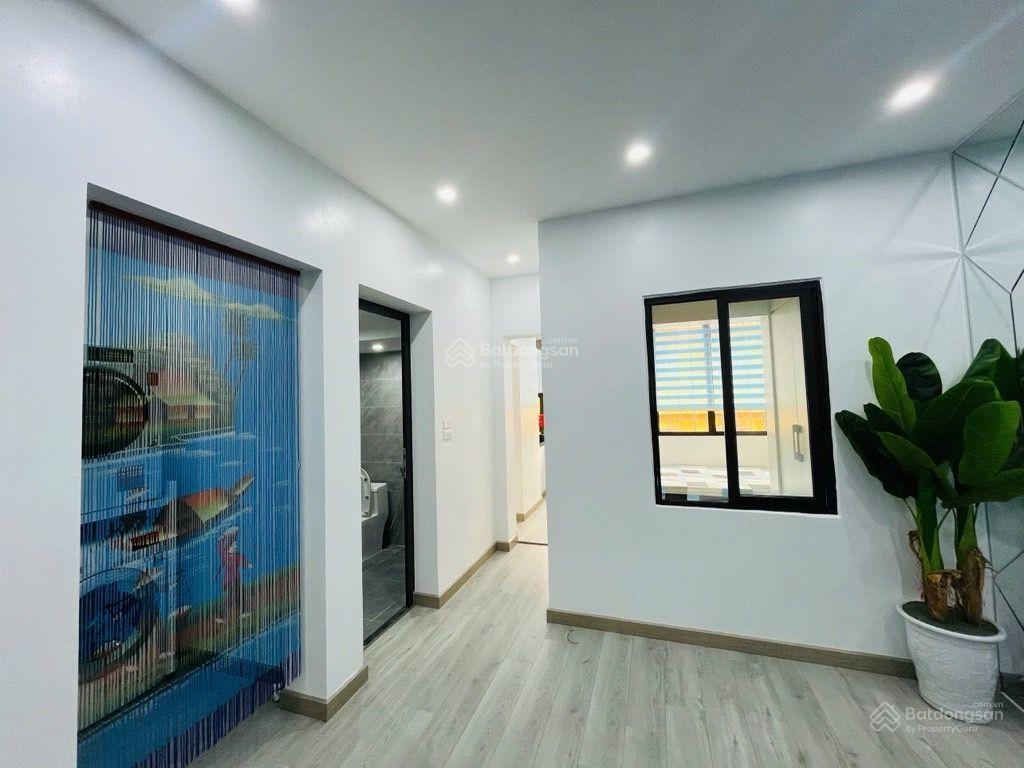 Tập thể tầng 3 phạm văn đồng ô tô vào cửa 2 ngủ giá 3.x tỷ