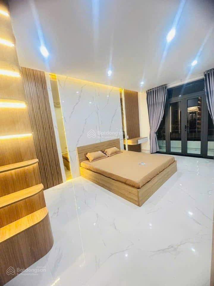 Bán nhà riêng tại trần kế xương, 2,5 tỷ, 50m2, đẹp, nhiều tiện ích