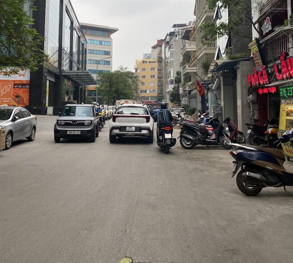 Đất vàng đầu tư xây toà văn phòng, khách sạn phố hoàng cầu đống đa dt 150m mt 7m giá 75tỷ