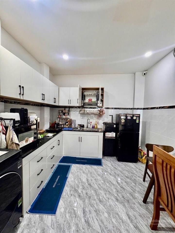 Bán nhà riêng tại nguyễn thái sơn, 6,5 tỷ, 44m2, cơ bản, 2pn, 2wc, giá tốt, uy tín