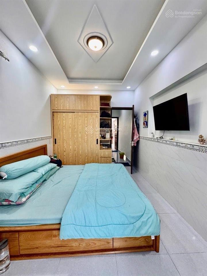 Bán nhà riêng tại nguyễn thái sơn, 6,5 tỷ, 44m2, cơ bản, 2pn, 2wc, giá tốt, uy tín