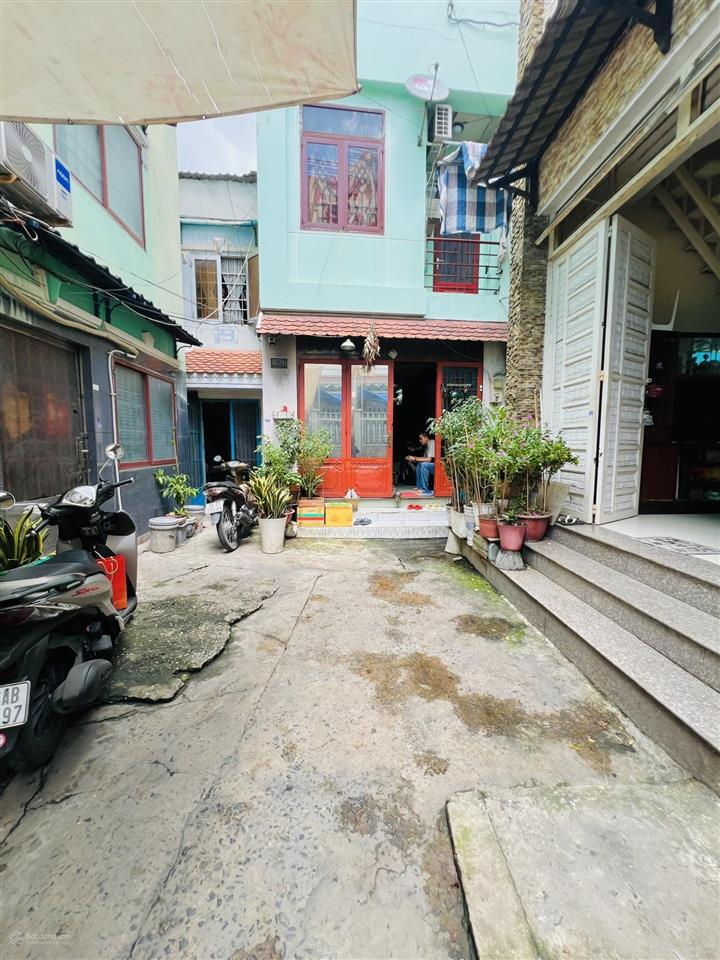 Cực hiếm tầm 3 tỷ quận 3 trần văn đang ngang 6m, nở hậu 7,5m nhà 2 tầng gần ga sài gòn