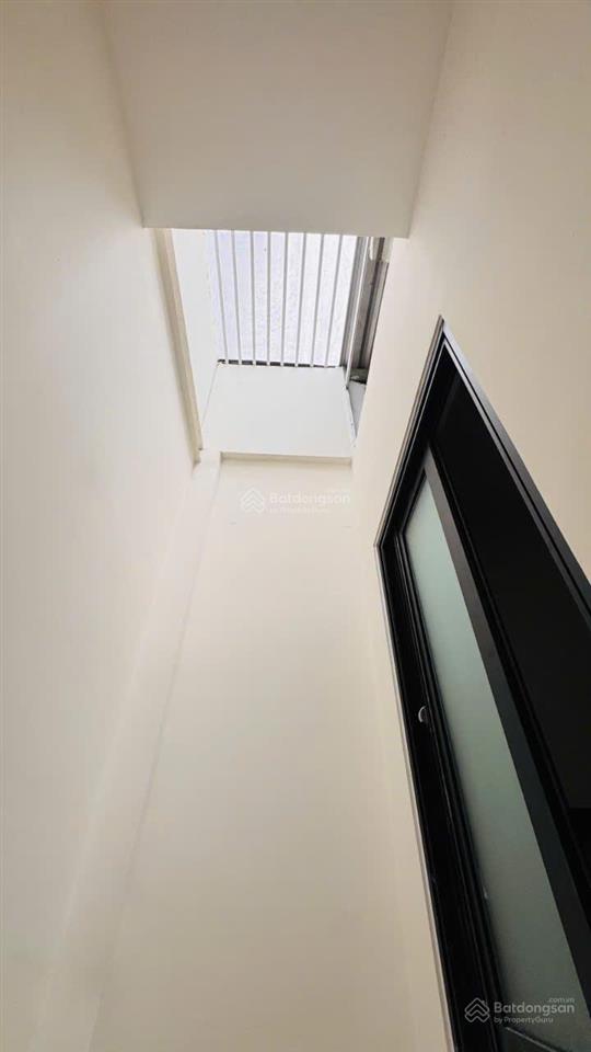 Bán nhà riêng tại lê đại hành, 4,2 tỷ, 21m2, đẹp, nhiều tiện ích