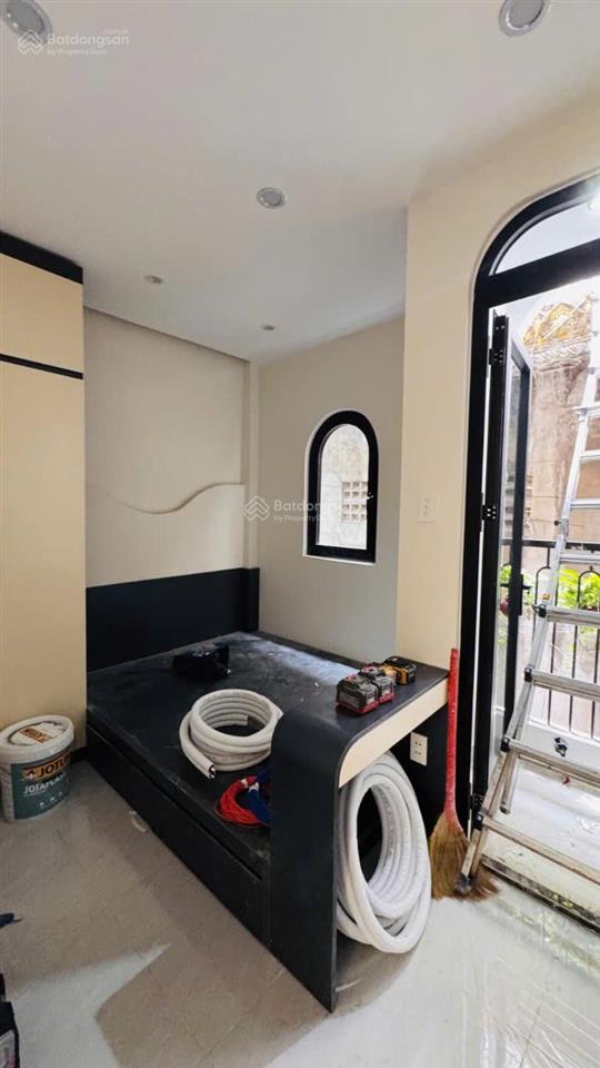 Bán nhà riêng tại lê đại hành, 4,2 tỷ, 21m2, đẹp, nhiều tiện ích