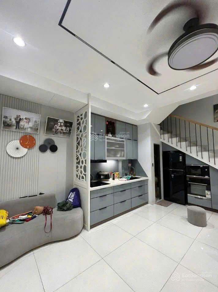 Bán nhà riêng tại tân sơn nhì, 5,9 tỷ, 34,1m2, giá tốt