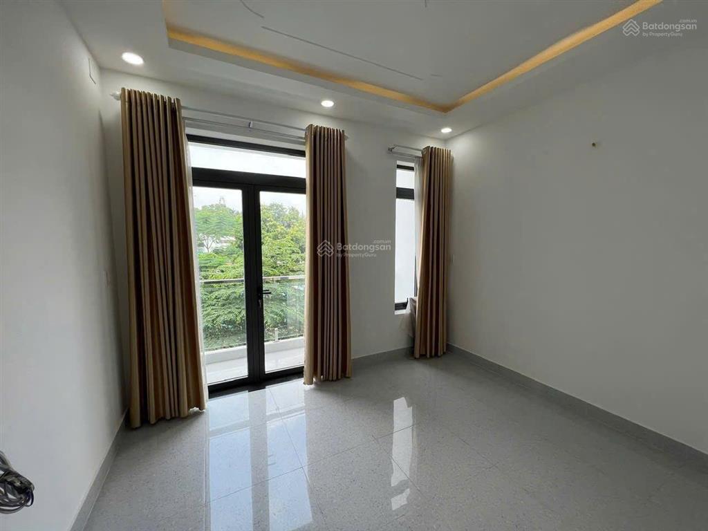 Lạc long quân quận 11 | hẻm ô tô 7 chỗ vào nhà 6 tầng dòng tiền 20tr/tháng