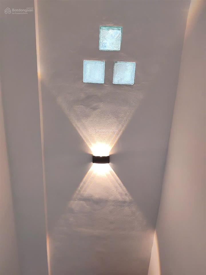 Bán nhà riêng tại lạc long quân, 6,9 tỷ, 28,8 m2, giá ưu đãi
