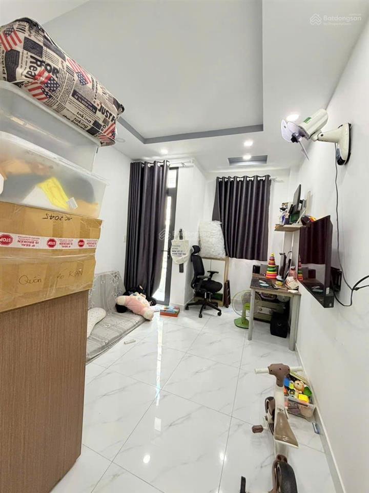 Bán nhà riêng tại 100 bình thới, 4,58 tỷ, 71,7 m2, 3pn, 2wc, tiện nghi đầy đủ