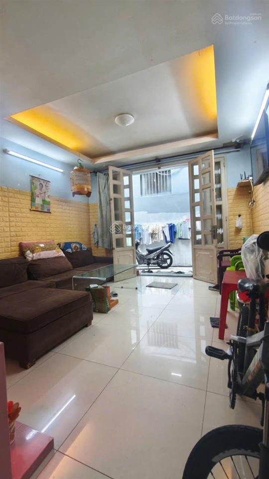 Bán nhà riêng tại minh phụng, 5,5 tỷ, 39m2, hàng hiếm tại quận 11