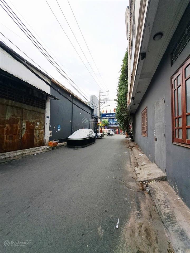 Bán nhà riêng tại lê văn quới, 6,6 tỷ, 45m2, 2pn + 2wc, tiện nghi đầy đủ, uy tín hot!
