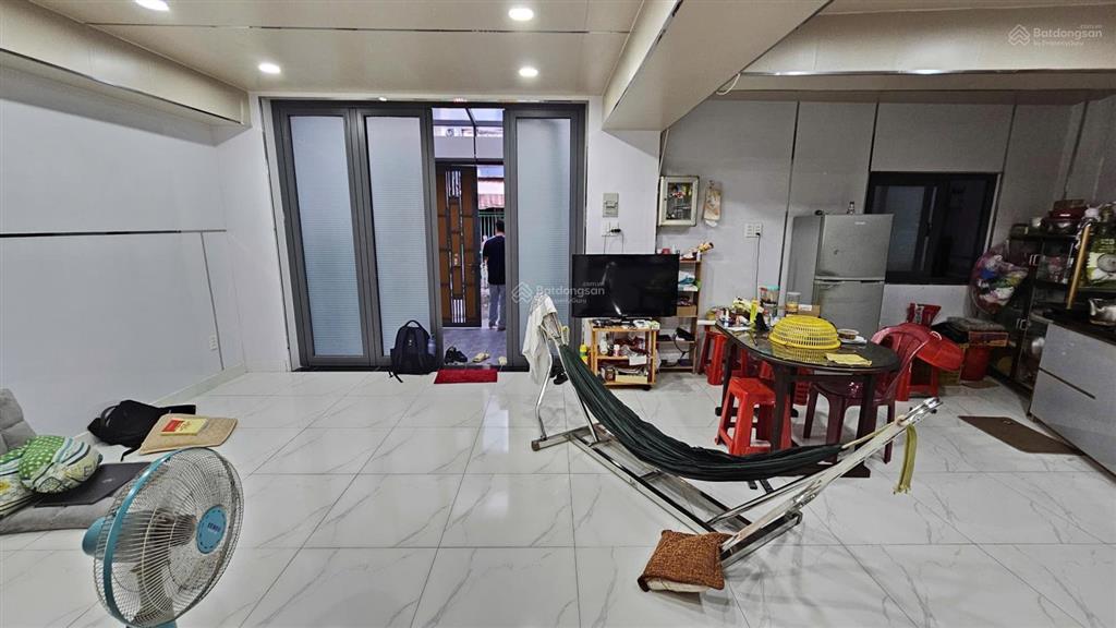 Nhà tài lộc ngang gần 9m bề thế chỉ 4.8 tỷ chủ thành công chuyển nhà lớn hơn, để lại căn