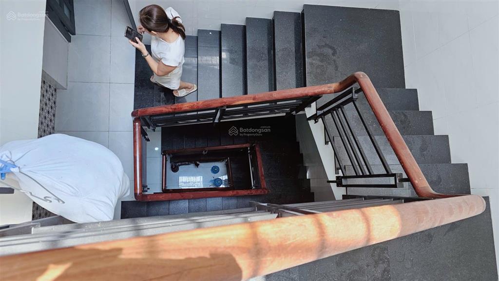 Sốc giảm chào hơn 1ty chỉ còn 9,2 tỷ nhà lầu tân cổ điển khu vip 381 tân hòa đông 4x30m 7 ph