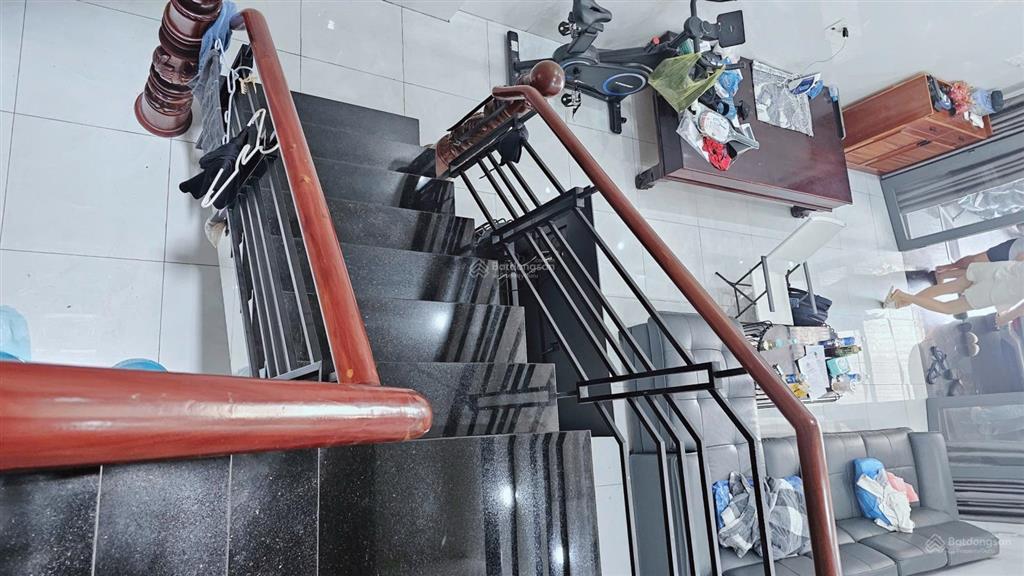 Sốc giảm chào hơn 1ty chỉ còn 9,2 tỷ nhà lầu tân cổ điển khu vip 381 tân hòa đông 4x30m 7 ph