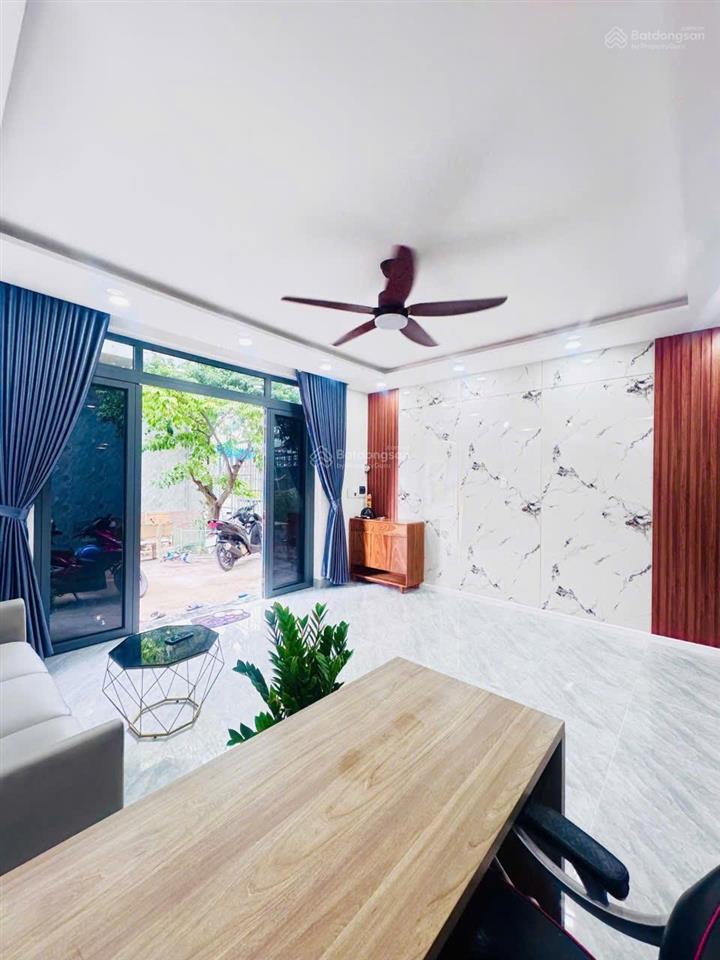 Bán nhà đẹp xuất sắc tại bình hưng hòa, 5,5 tỷ, 50m2, 2pn, 2wc