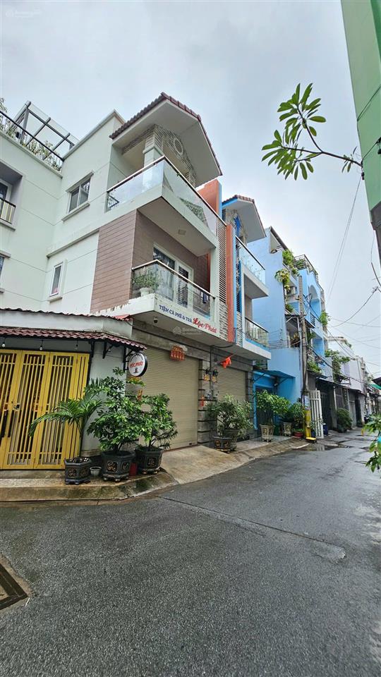 Biệt thự mini 4 tầng ngang 7m bề thế giảm chào 400tr giá mới chỉ còn 7,3 tỷ khu dân cư