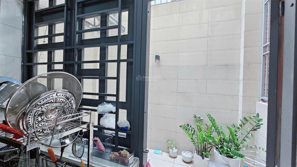 Sốc giảm chào hơn 1ty chỉ còn 9,2 tỷ nhà lầu tân cổ điển khu vip 381 tân hòa đông 4x30m 7 ph