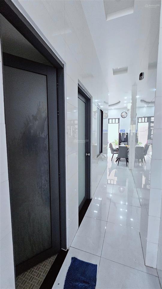 Sốc giảm chào hơn 1ty chỉ còn 9,2 tỷ nhà lầu tân cổ điển khu vip 381 tân hòa đông 4x30m 7 ph