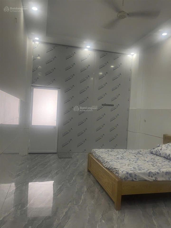 Mặt tiền kênh tham lương 5 tầng 7 phòng ngủ dòng tiền 25 triệu/tháng cơ hội sở hữu
