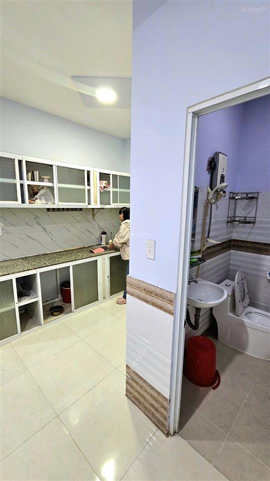Nhà hiếm 5 tỷ nhỉnh quận 1 trung tâm công an tp nở hậu gấp đôi  gần chợ bến thành
