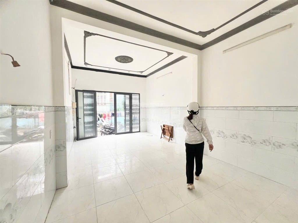 Nhà bình tân hẻm xe tải gần bv bình tân chỉ 5.2 tỷ khu tập trung các doanh nghiệp đầu tư