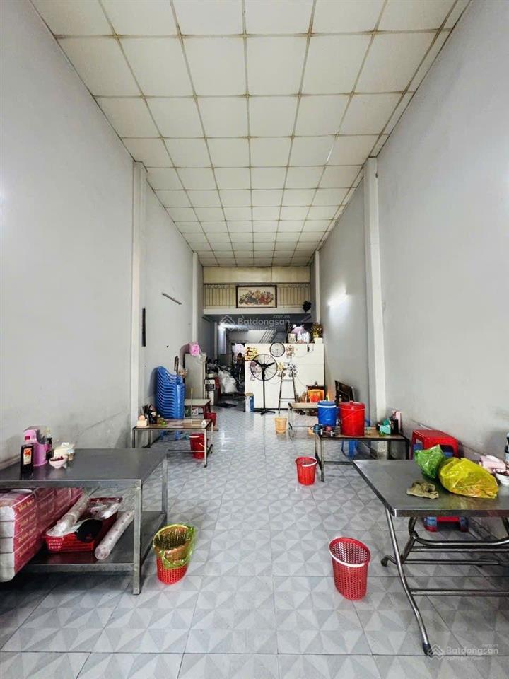 Mặt tiền hương lộ 2 ngay bv bình tân  9 tỷ hơn (có thương lượng) đang kinh doanh quán cơm
