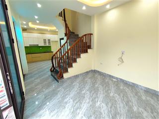 Nhà đồng mai trong đê sd 33/35m2*4t có 5 phòng rộng thoáng giá 3.99 tỷ ctl 0978 939 ***