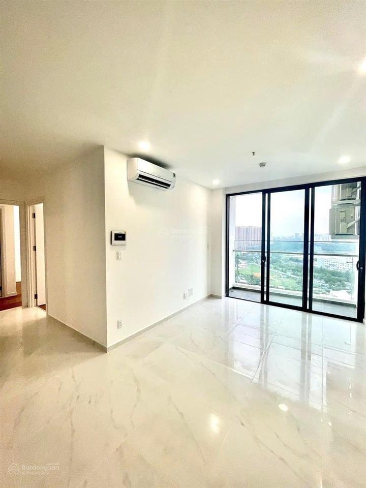 Thiện chí bán nhanh căn hộ precia 2 phòng ngủ, 2 wc, nội thất cơ bản giá 6 tỷ  0909 931 ***