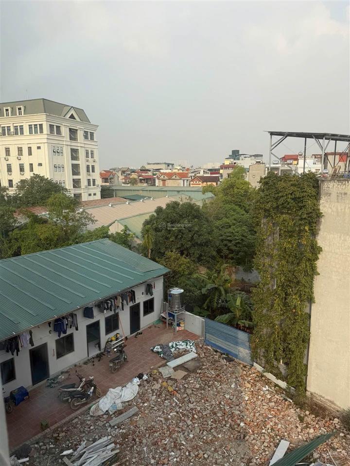 Nhà miêu nha 40m2 4 tầng mới tinh,3 thoáng, nở hậu, ở ngay.
