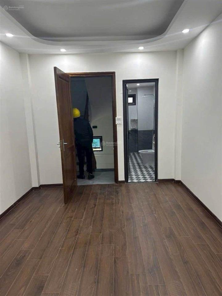 Bán nhà đại mỗ 30m 5 tầng 3 ngủ mới,ở ngay.