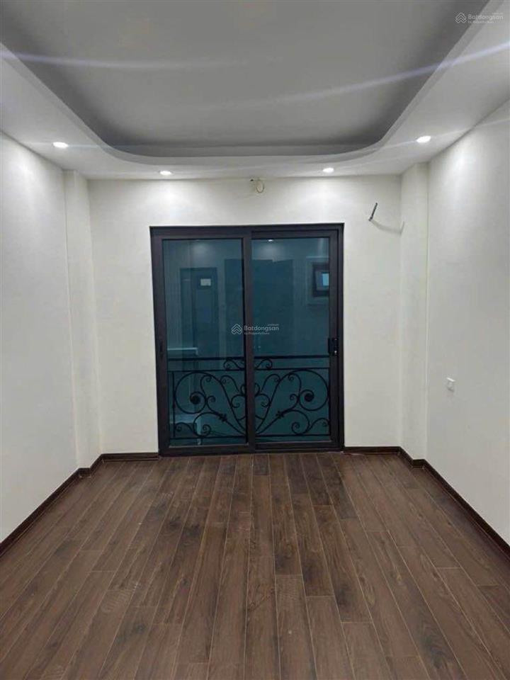 Bán nhà đại mỗ 30m 5 tầng 3 ngủ mới,ở ngay.