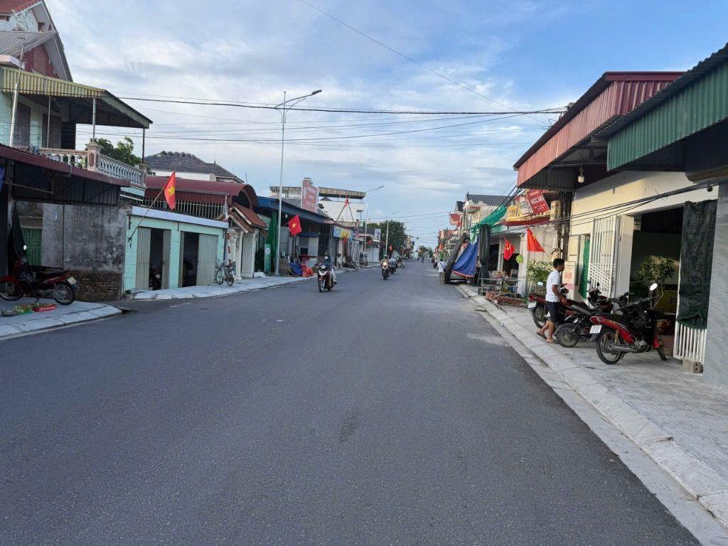 Bán đất trung tâm khu kinh tế Ninh Cơ, gần biển 138m2 mặt tiền 9.6m kinh doanh tốt