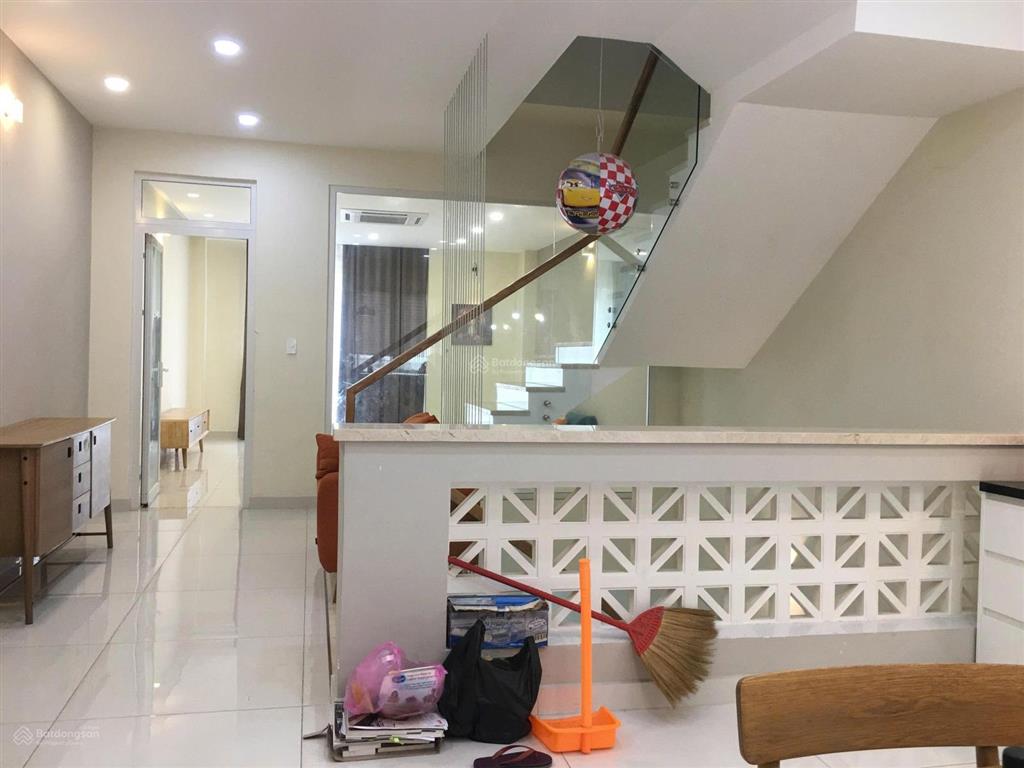 Bán nhà chính chủ mặt tiền liên phường q9 , gần global city tuyến đường thương mại sầm uất