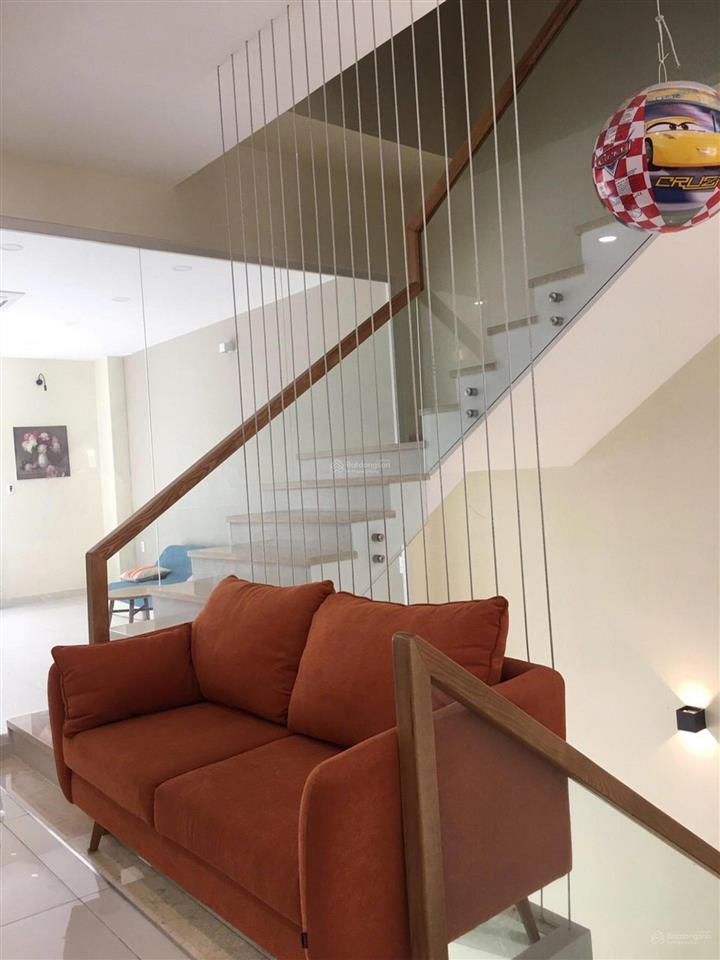 Bán nhà chính chủ mặt tiền liên phường q9 , gần global city tuyến đường thương mại sầm uất