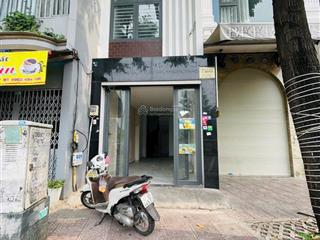 Cho thuê nguyên căn mặt tiền đường trường sa vừa ở vừa kinh doanh