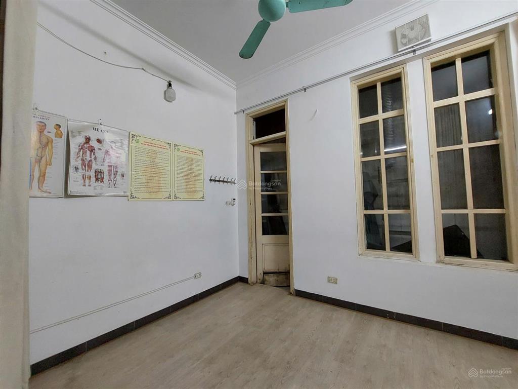 Cho thuê tầng 1 căn hộ số 32 ngõ 106 hoàng quốc việt, phường nghĩa đô, quận cầu giấy, hà nội