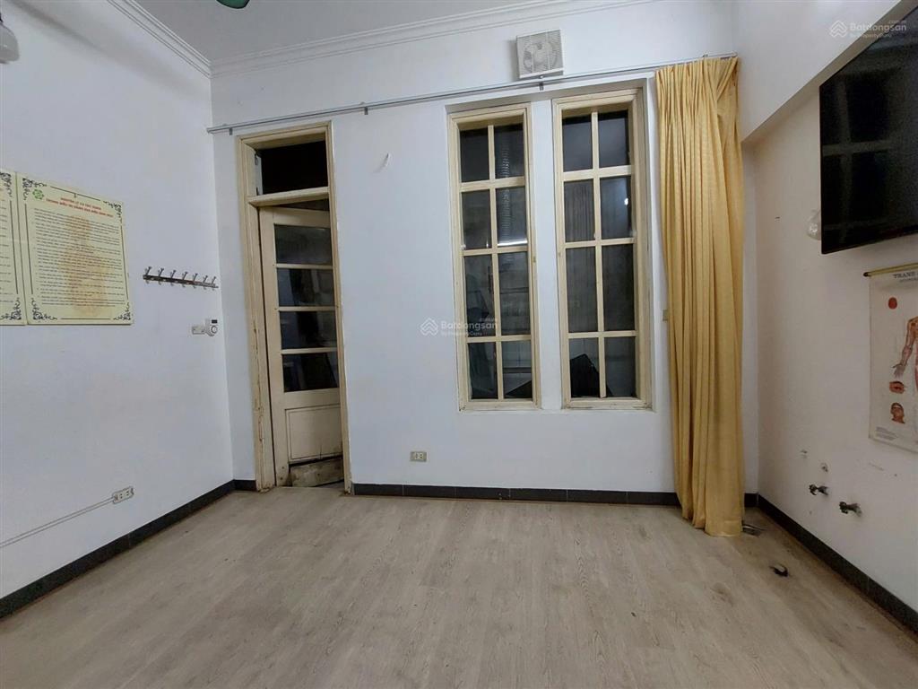 Cho thuê tầng 1 căn hộ số 32 ngõ 106 hoàng quốc việt, phường nghĩa đô, quận cầu giấy, hà nội