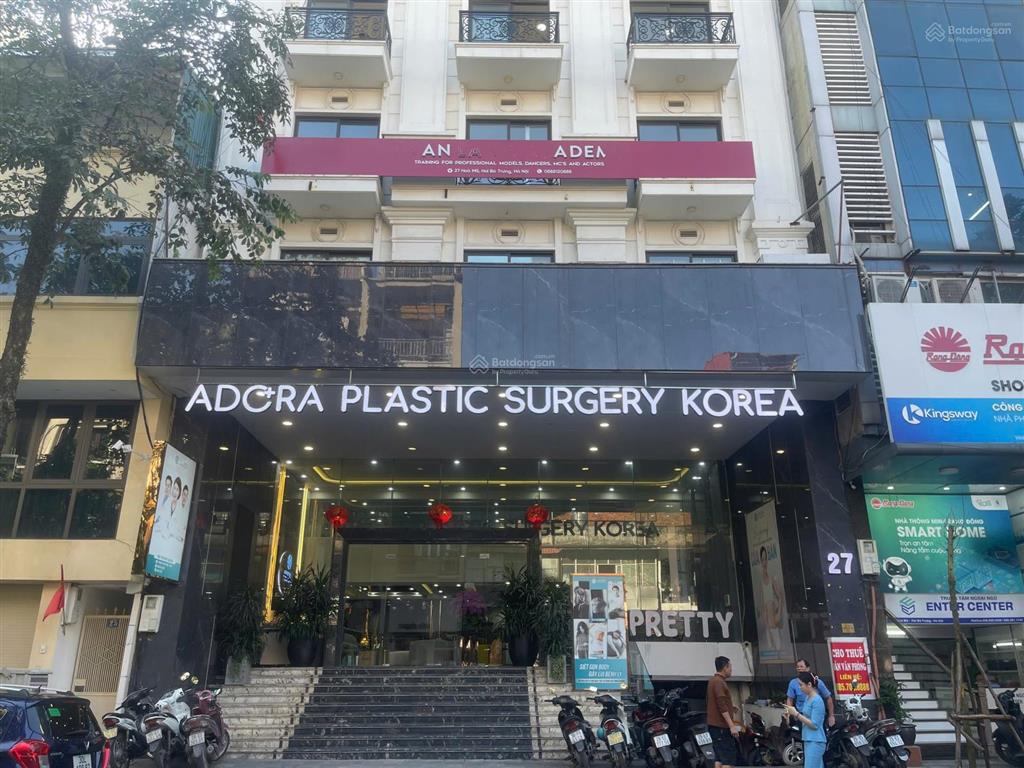 Cho thuê văn phòng mặt phố hoà mã 200m2  hai bà trưng  hn