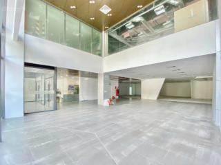 Chính chủ cho thuê mbkd 420m2/ mặt tiền 13m tại 99 võ chí công  tây hồ/ giá tốt hiếm có