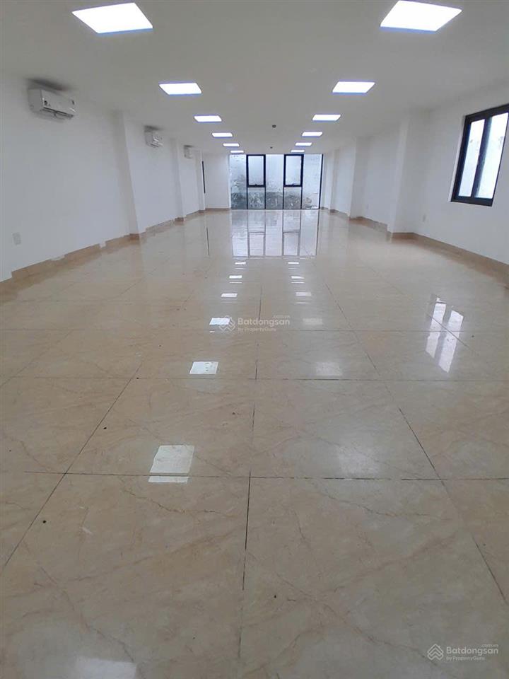 Chính chủ cho thuê văn phòng mặt phố thuỵ khuê tây hồ  180m2 thông sàn/giá hạt rẻ