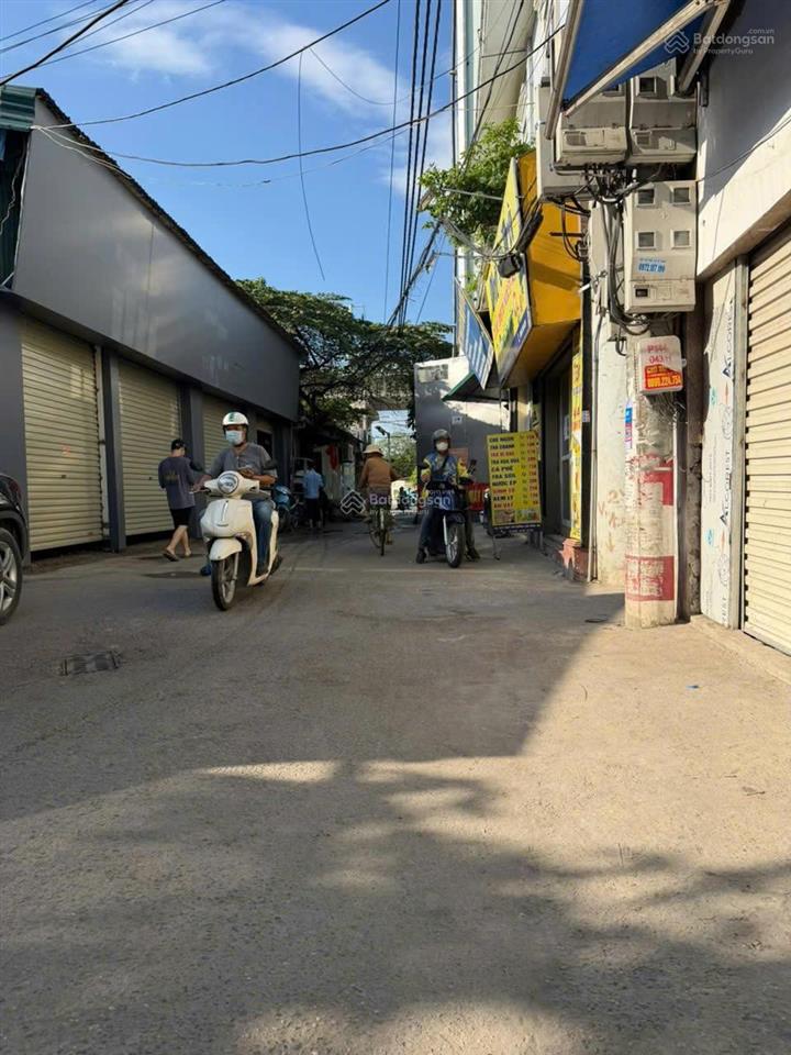 Cho thuê nhà 1 tầng, 220m²,thông sàn, ngõ 195 cầu diễn, mt 13.5m,hợp kinh doanh đa ngành