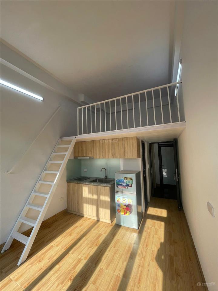 Cho thuê cc mini, có thang máy, có gác xép, có ban công gần trường bách  kinh  xây, 4,5 tr, 25m²
