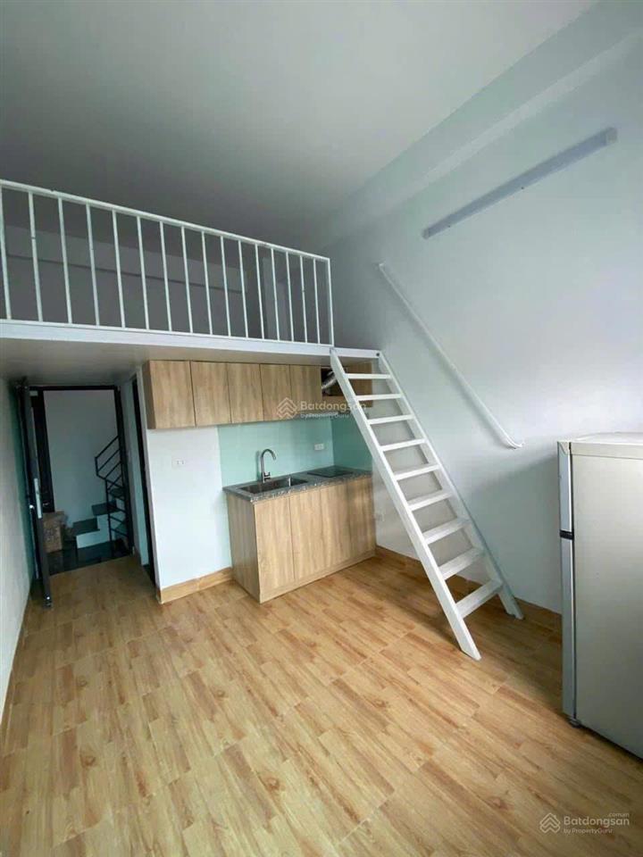 Cho thuê cc mini, có thang máy, có gác xép, có ban công gần trường bách  kinh  xây, 4,5 tr, 25m²