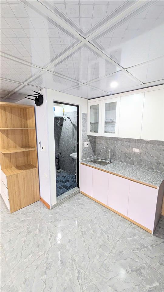 Phòng đẹp vào ở ngay giá rẻ chỉ 3,3 triệu/tháng, ô tô đỗ cửa gần cd fpt, công nghiệp, đh đông á